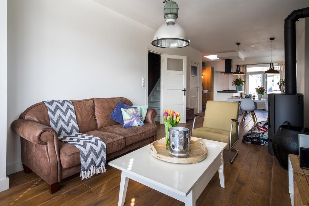 Wijkiki Surf House Apartment Wijk aan Zee Ngoại thất bức ảnh